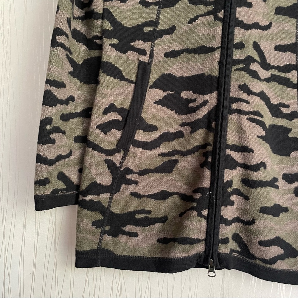Cynthia Rowley Camp Sweater Jacket size XS - Picture 4 of 7